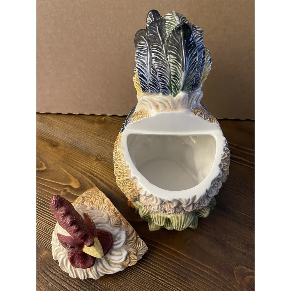 Vintage Jay Import Colorful Farm Rooster 10